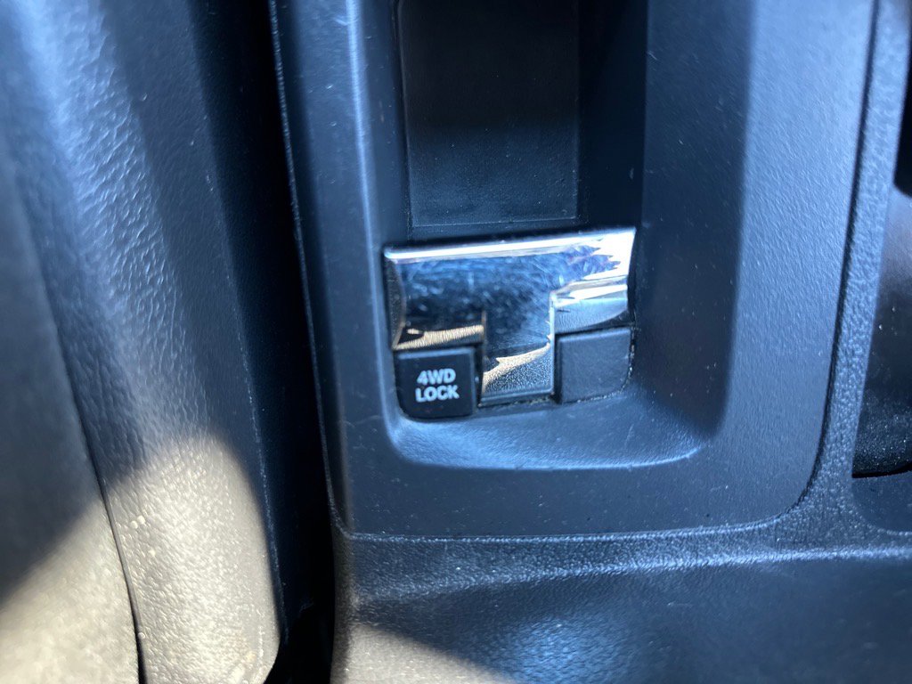 Used 2016 Jeep Compass Sport w/ Power Value Group AWD/4WD image 19