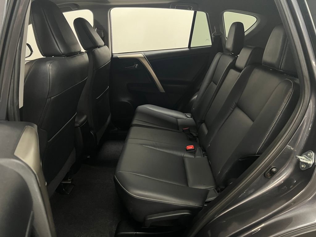 Used 2015 Toyota RAV4 Limited w/ Technology Package image 26
