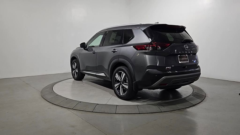 Used 2021 Nissan Rogue SL AWD/4WD image 3
