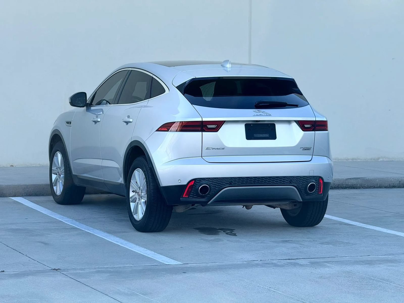 Used 2018 Jaguar E-PACE S AWD/4WD image 7