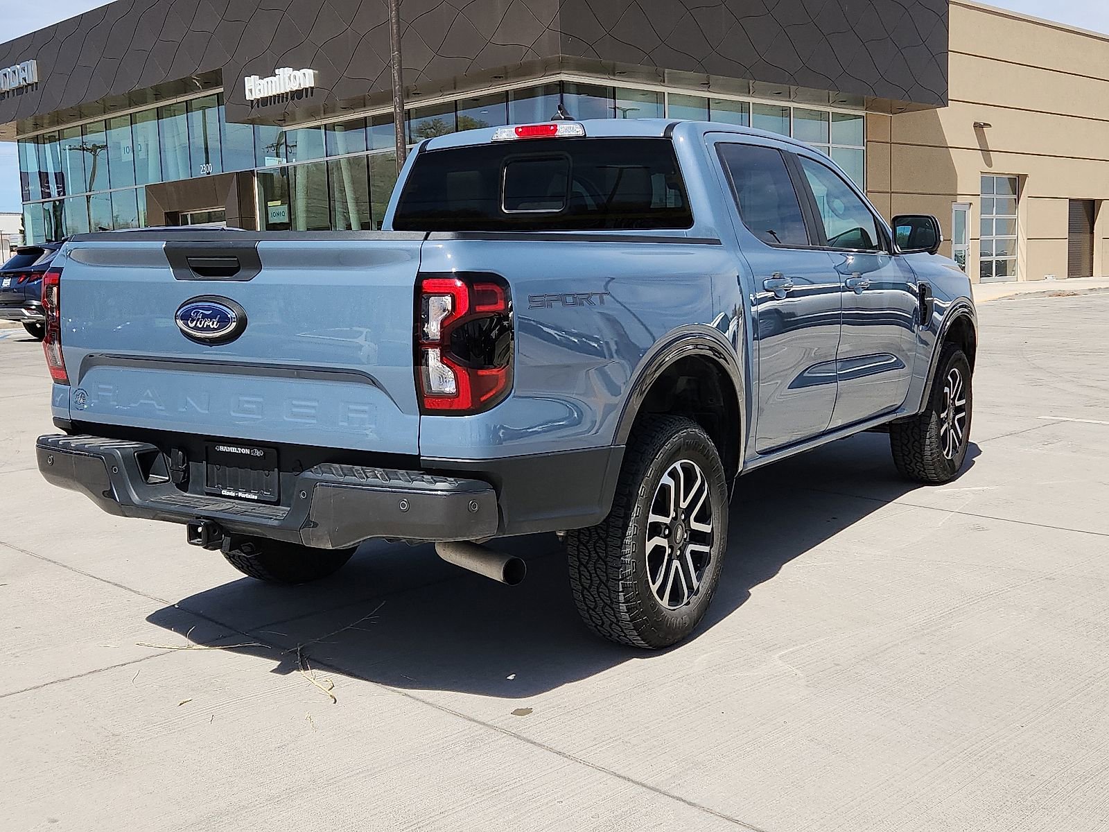 Used 2024 Ford Ranger Lariat w/ Trailer Tow Package image 4