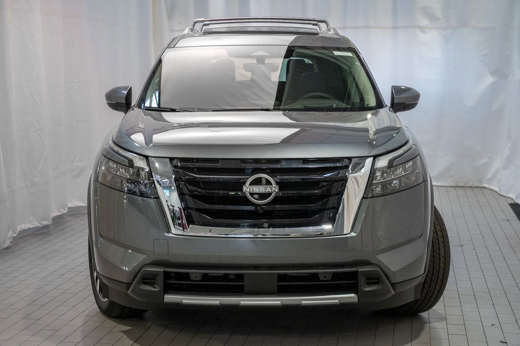 New 2025 Nissan Pathfinder Platinum w/ Lighting Package (N92) image 2