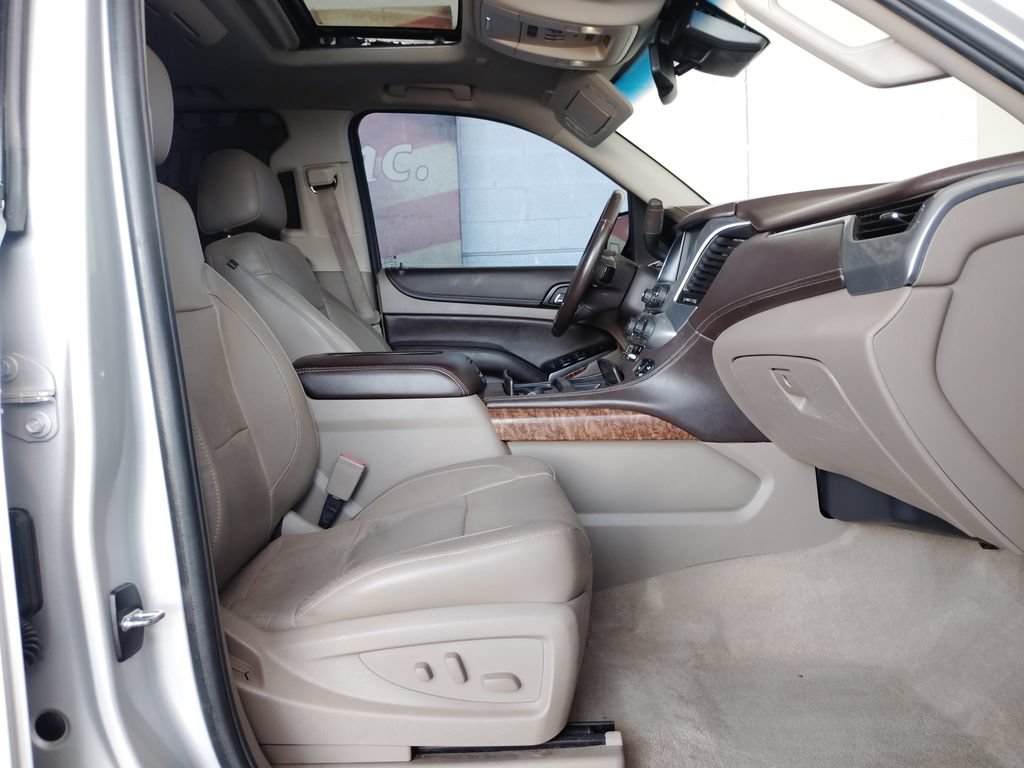 Used 2016 Chevrolet Tahoe LTZ AWD/4WD image 14
