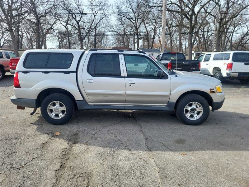 Used 2004 Ford Explorer Sport Trac 4x4 image 9