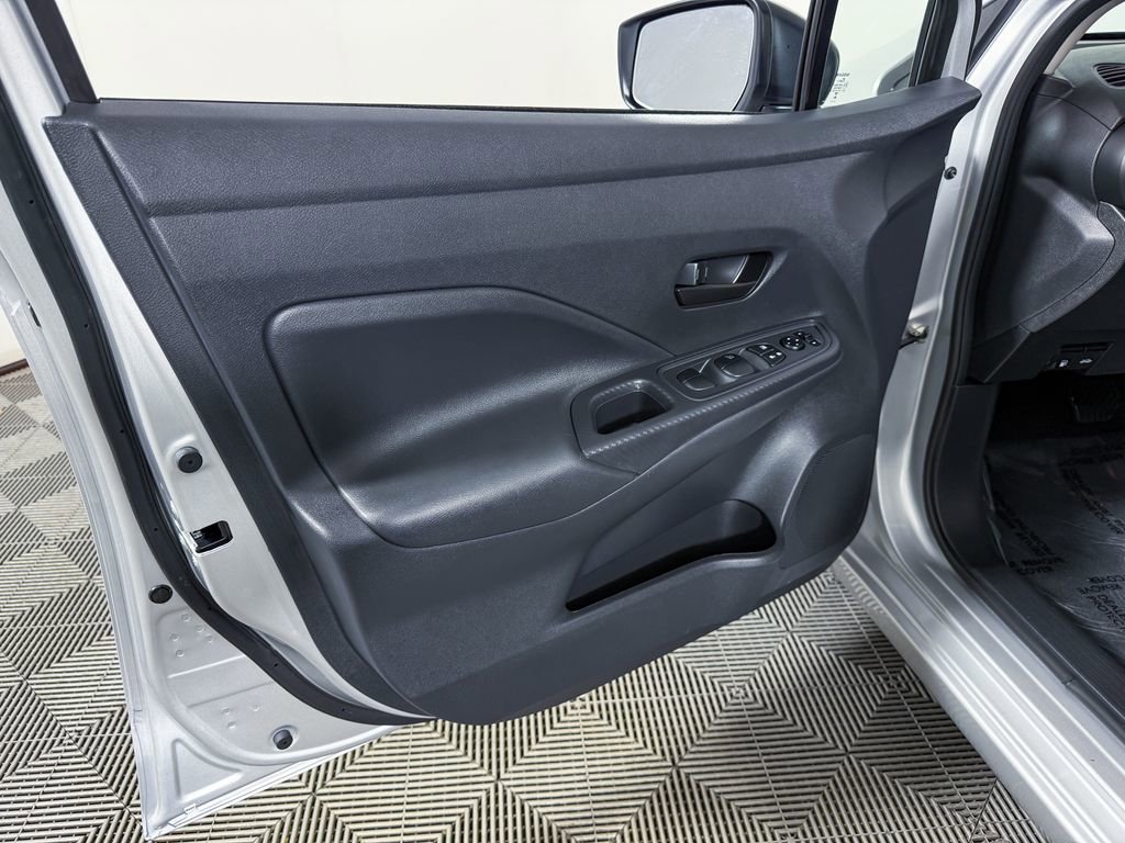 Certified 2025 Nissan Versa S w/ Trunk Package image 31