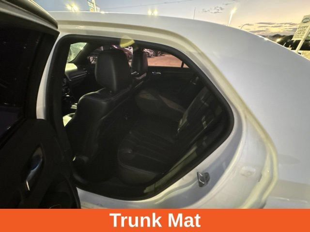 Used 2013 Chrysler 300 S w/ Luxury Group AWD/4WD image 15
