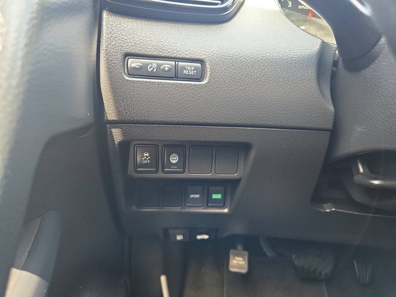 Used 2021 Nissan Rogue Sport S FWD image 24