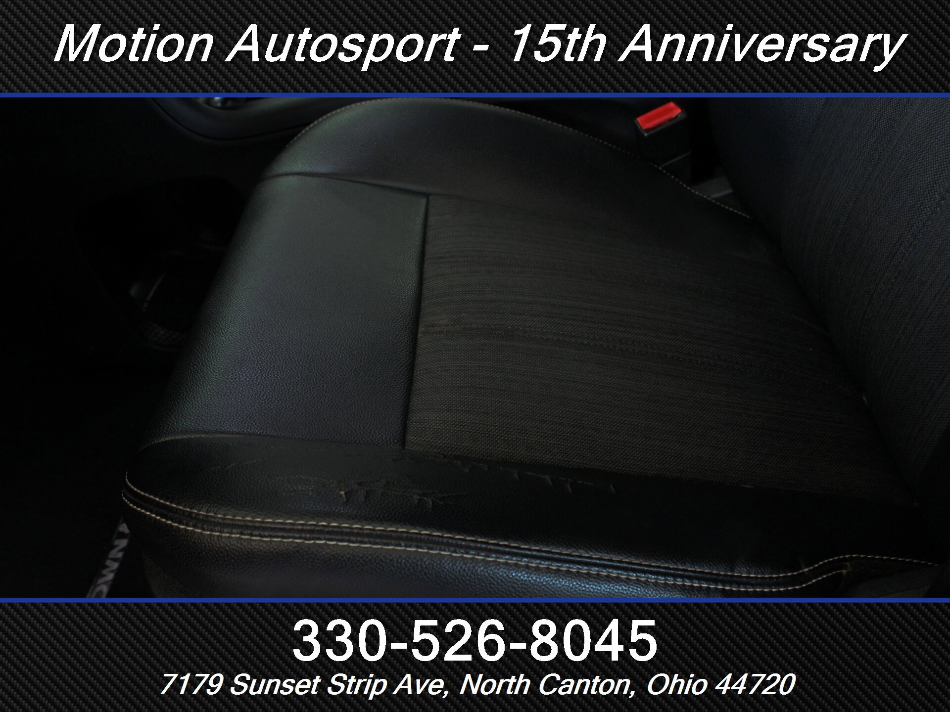 Used 2015 Chrysler Town & Country S w/ Driver Convenience Group FWD image 31