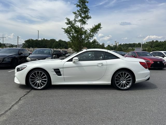 Used 2017 Mercedes-Benz SL 550 image 2