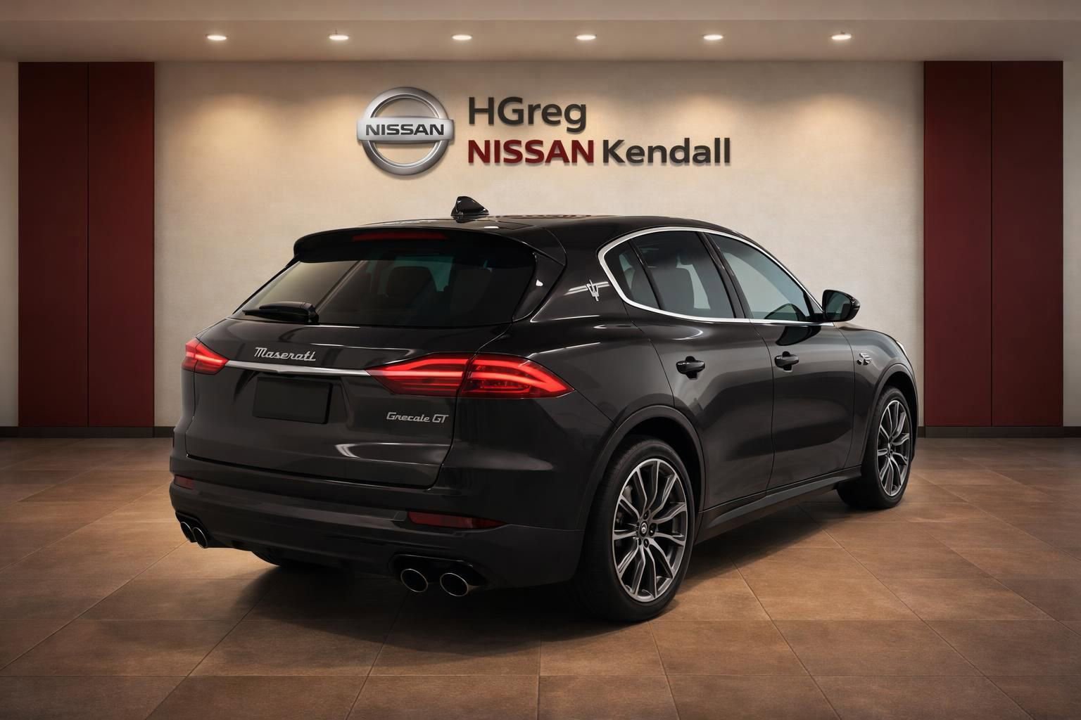 Used 2024 Maserati Grecale GT AWD/4WD image 4