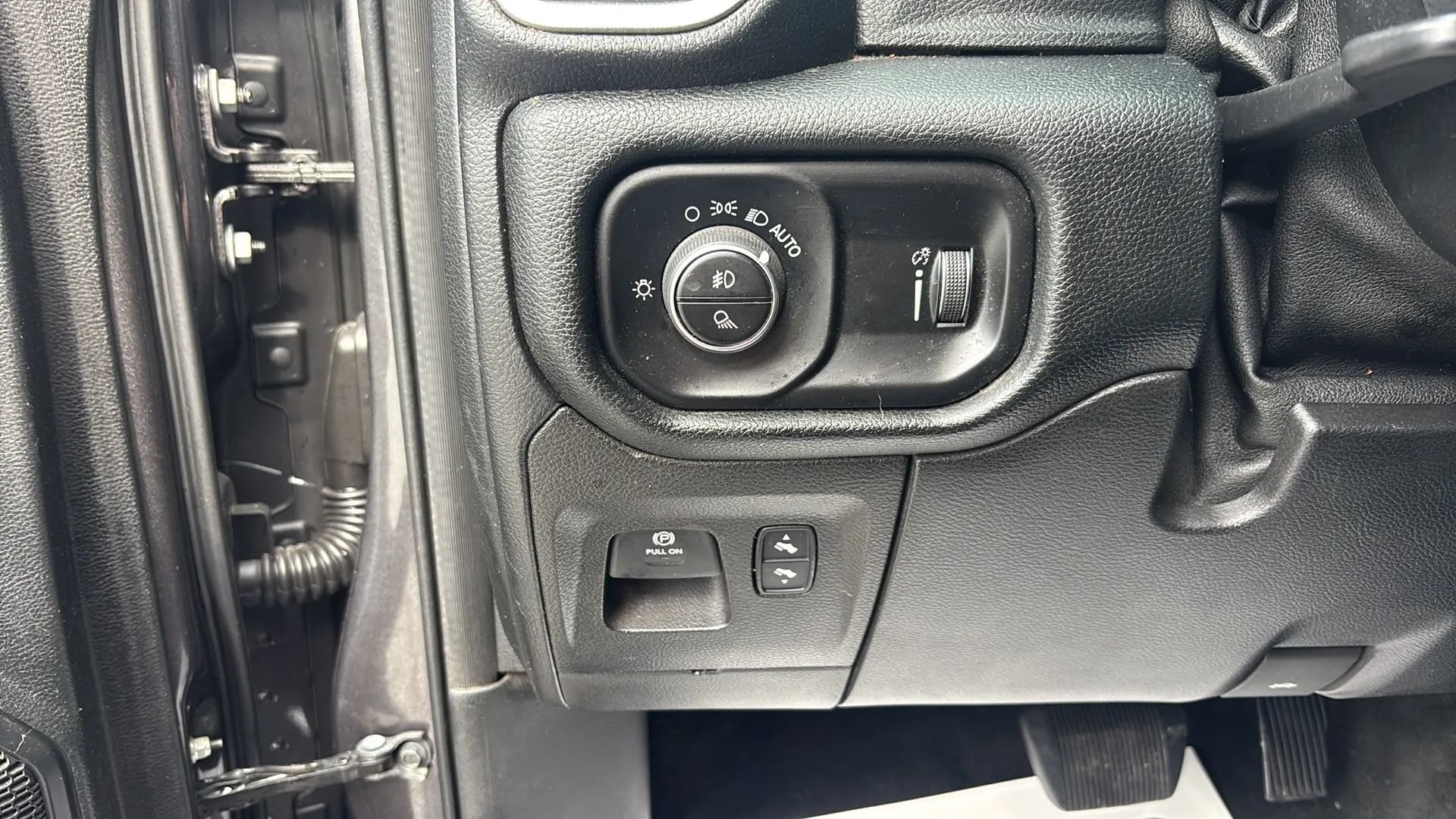 Used 2020 RAM 1500 Big Horn AWD/4WD image 20