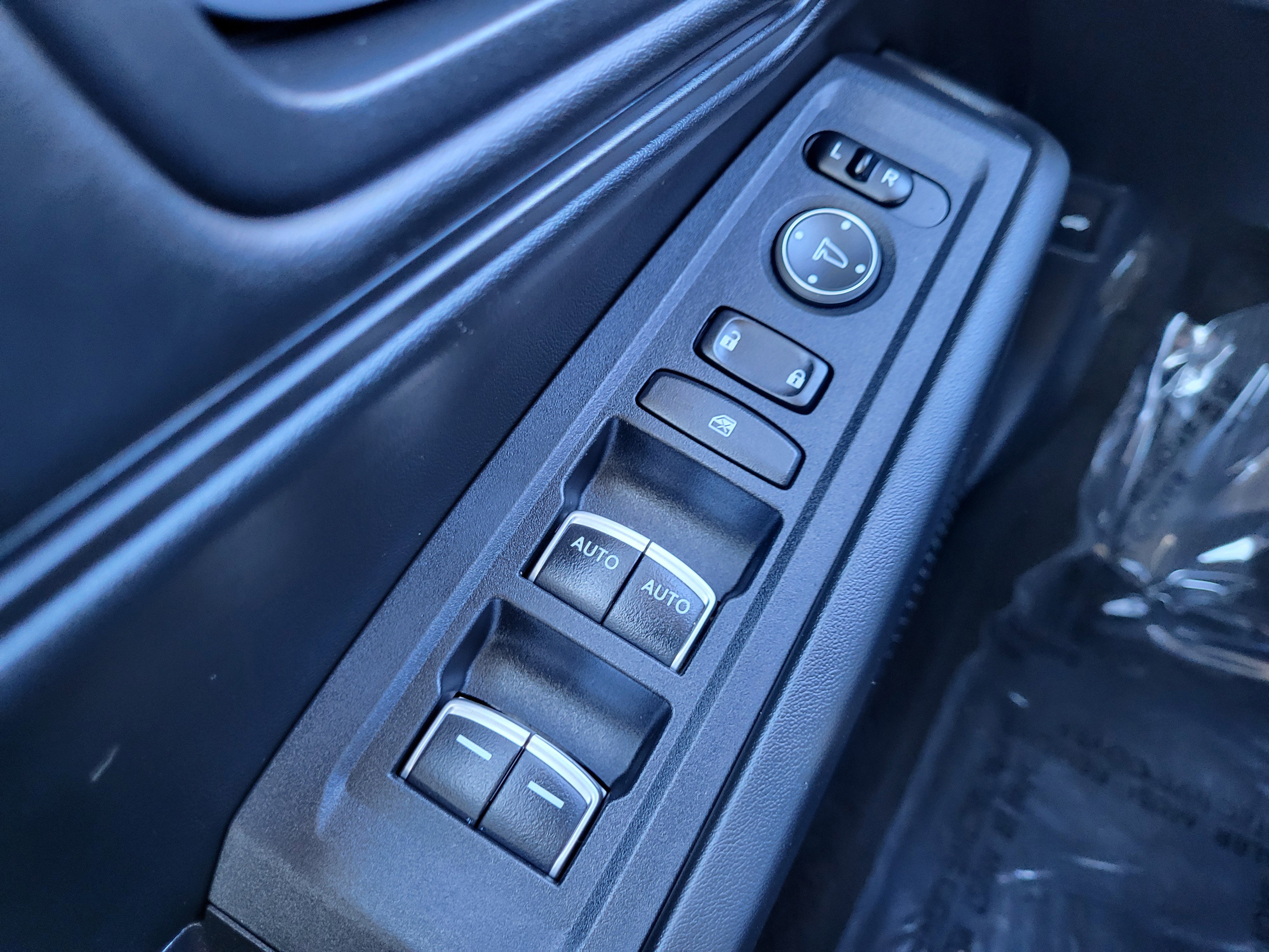 Used 2023 Honda Accord EX image 13