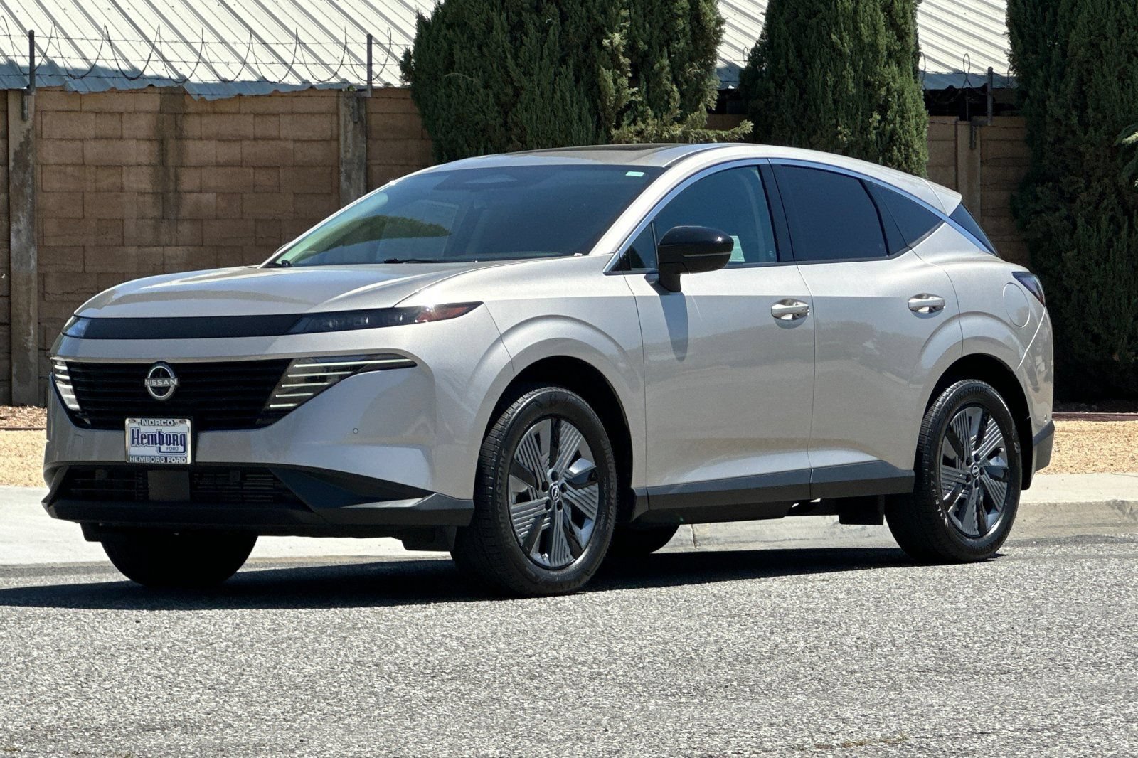 Used 2025 Nissan Murano SL AWD/4WD image 8