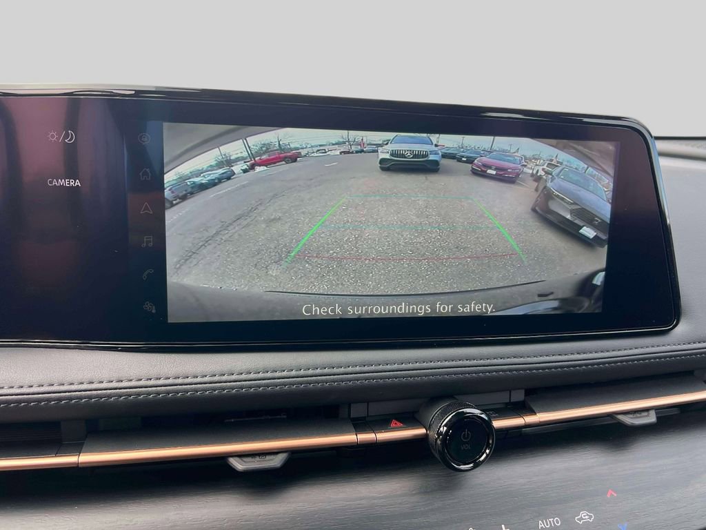 Used 2024 Nissan Ariya FWD image 27