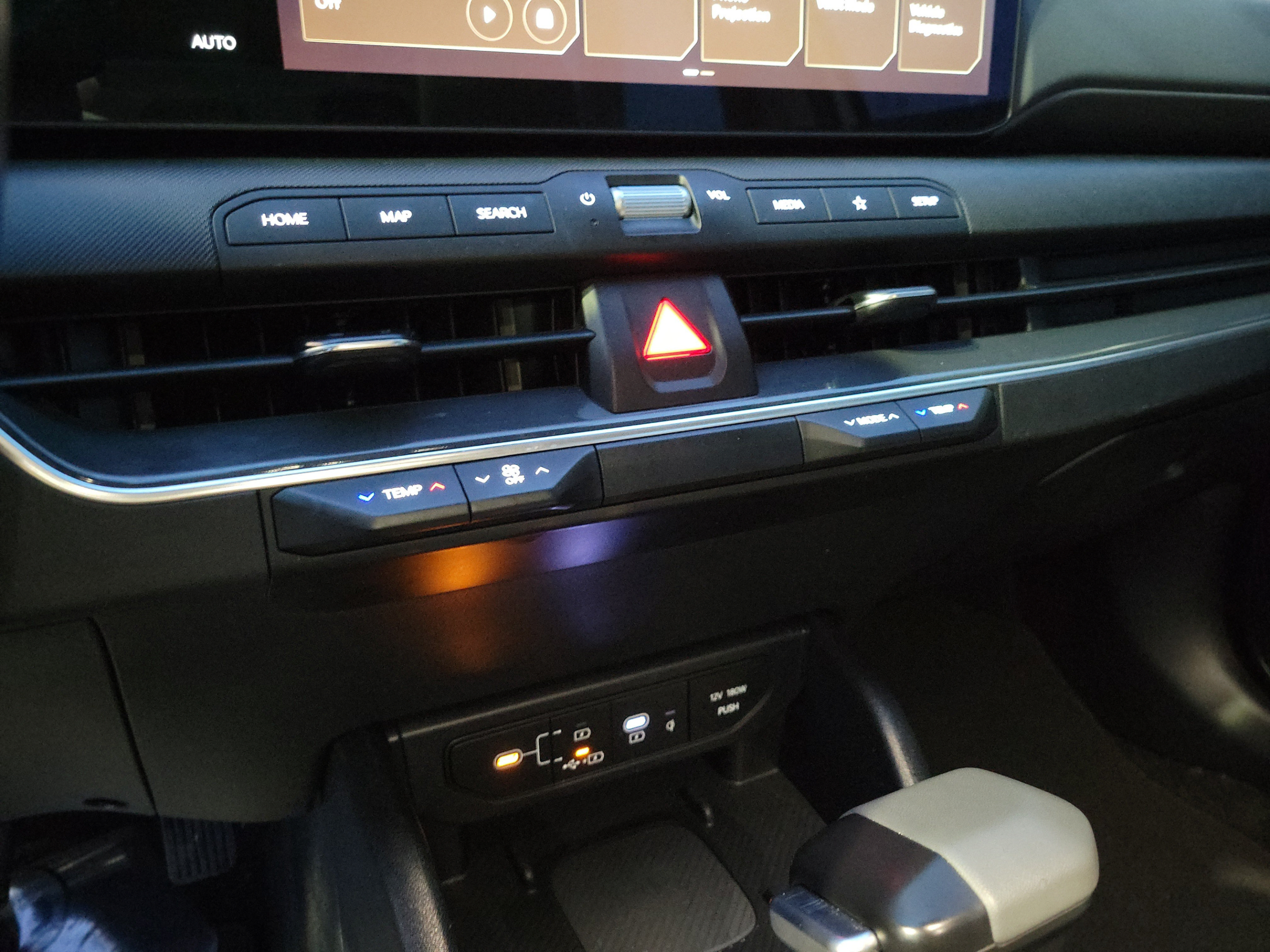 Certified 2025 Kia K4 EX FWD image 19
