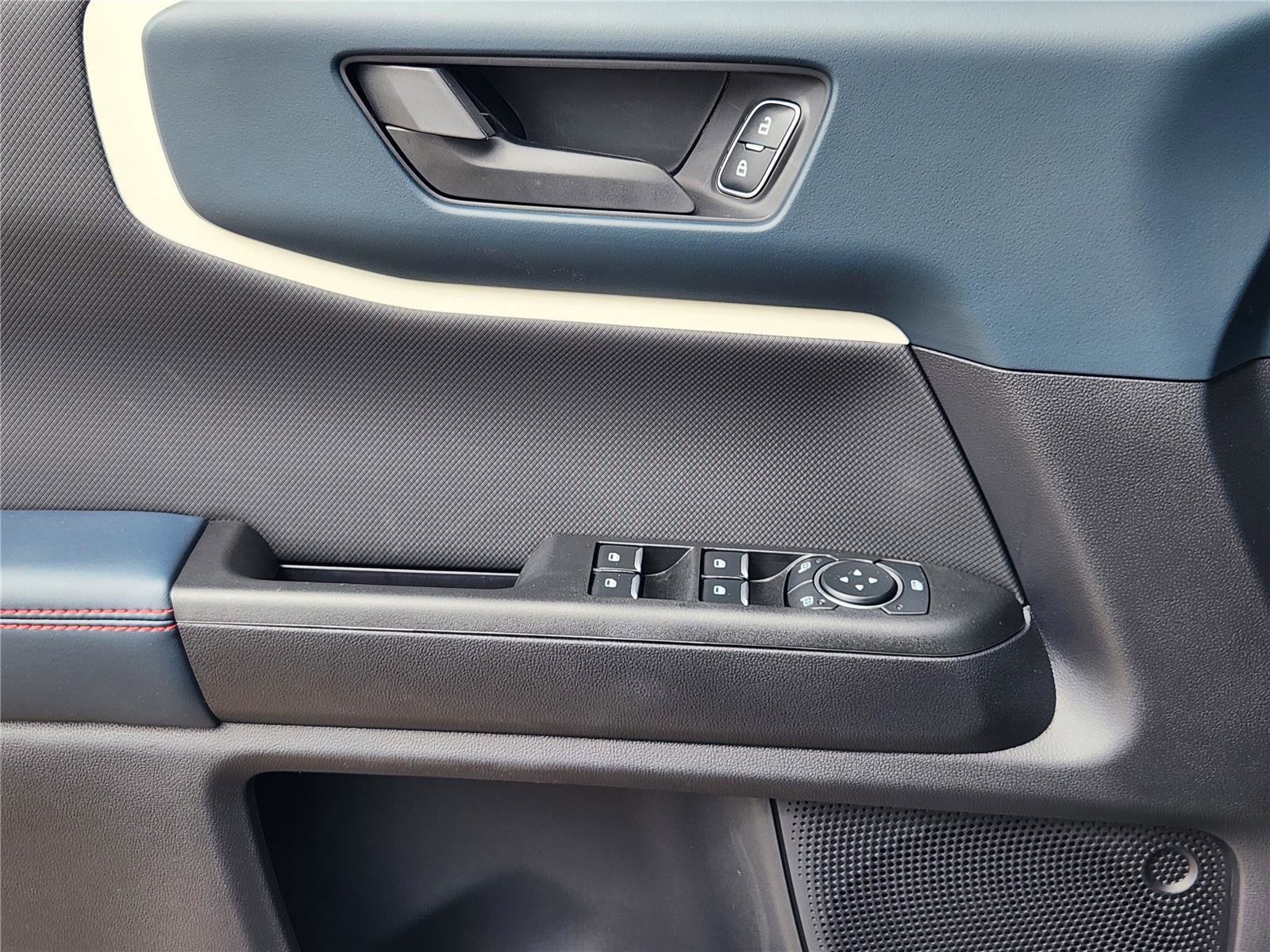 New 2025 Ford Bronco Sport Heritage w/ Convenience Package image 17