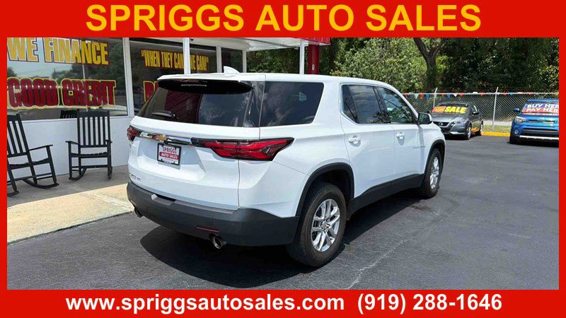Used 2023 Chevrolet Traverse LS w/ LPO, Cargo Package AWD/4WD image 7
