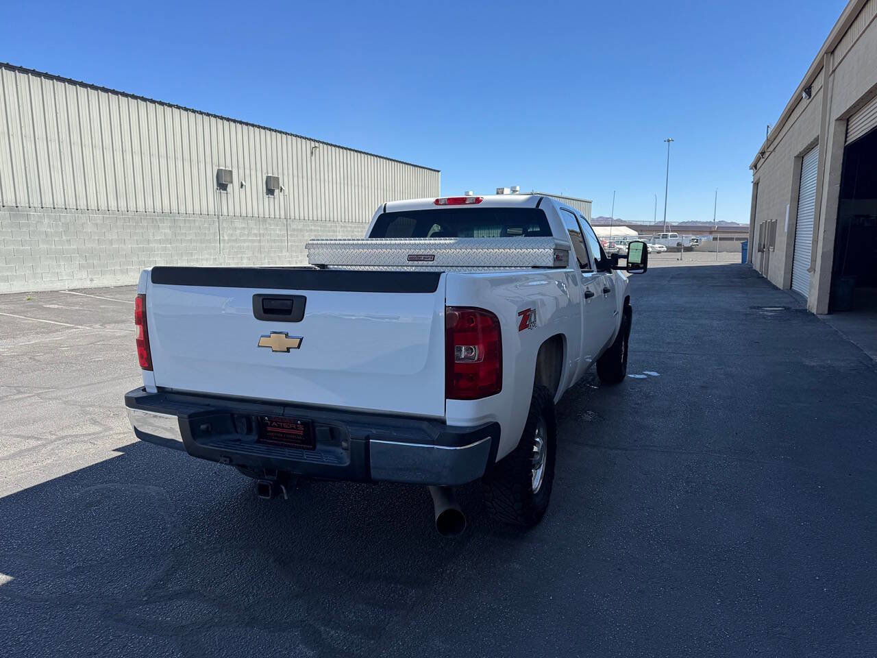 Used 2008 Chevrolet Silverado 2500 LT w/ 1LT Convenience Package AWD/4WD image 9