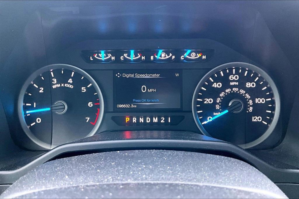 Used 2016 Ford F150 XLT w/ Equipment Group 302A Luxury image 22