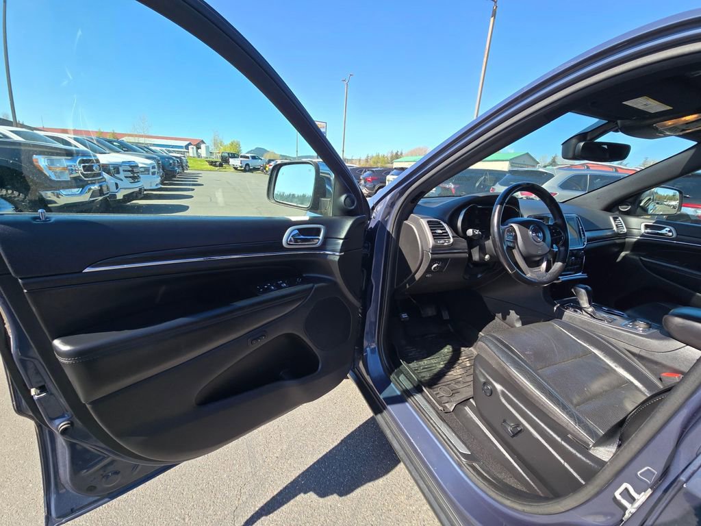 Used 2021 Jeep Grand Cherokee Limited w/ Premium Lighting Group AWD/4WD image 15