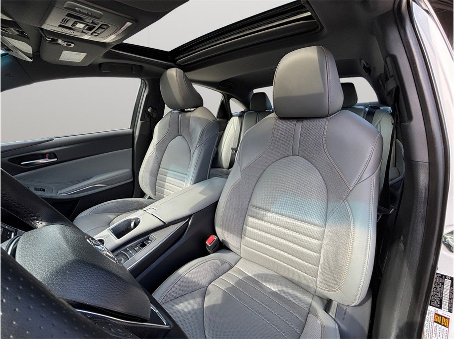 Used 2020 Toyota Avalon XSE FWD image 20