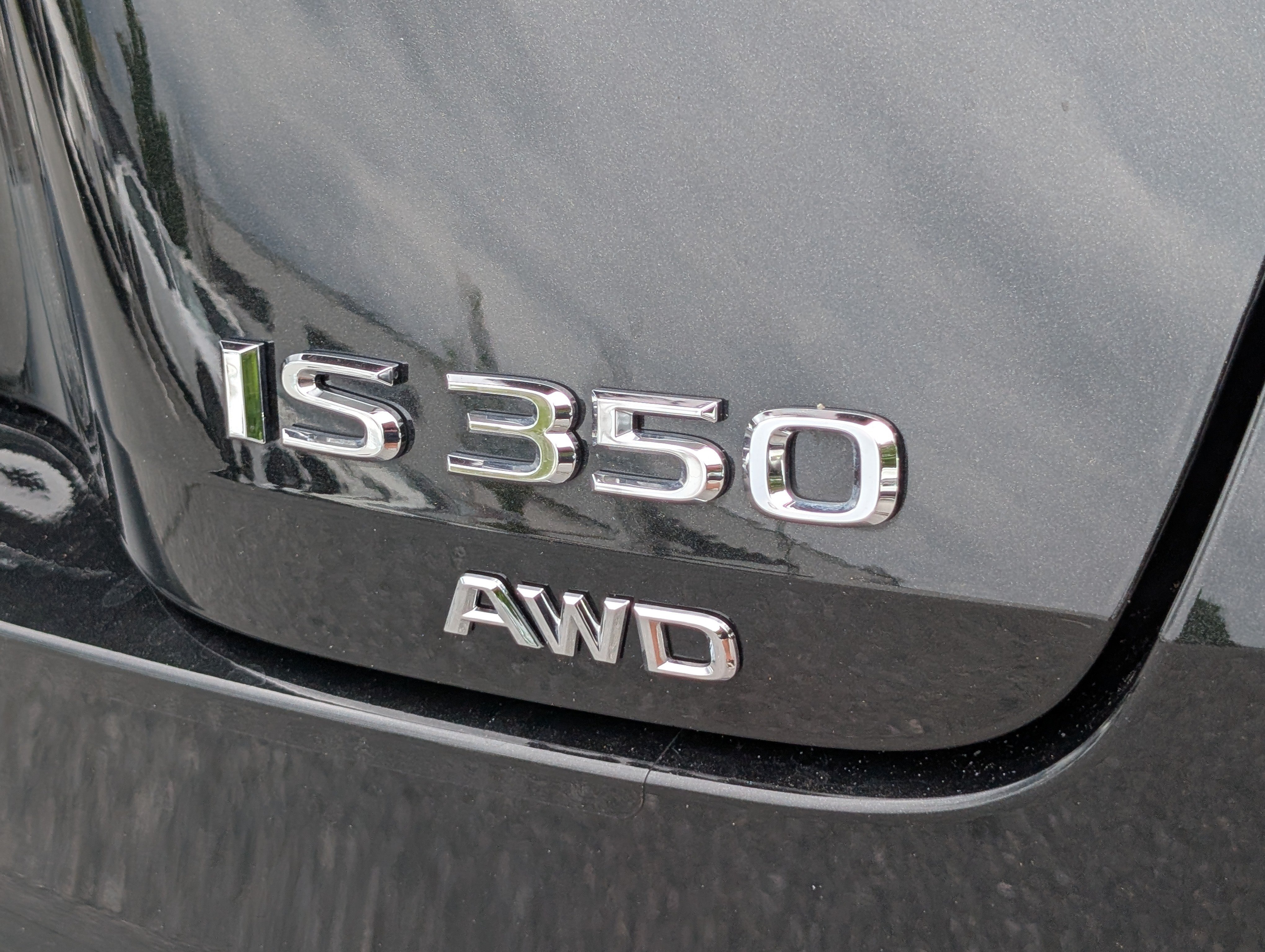 Used 2025 Lexus IS 350 F Sport w/ Navigation Package AWD/4WD image 9