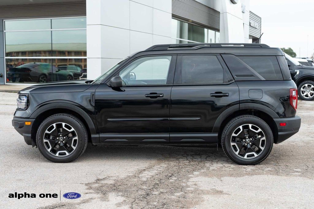 Used 2021 Ford Bronco Sport Outer Banks w/ Outer Banks Package (96D) image 9