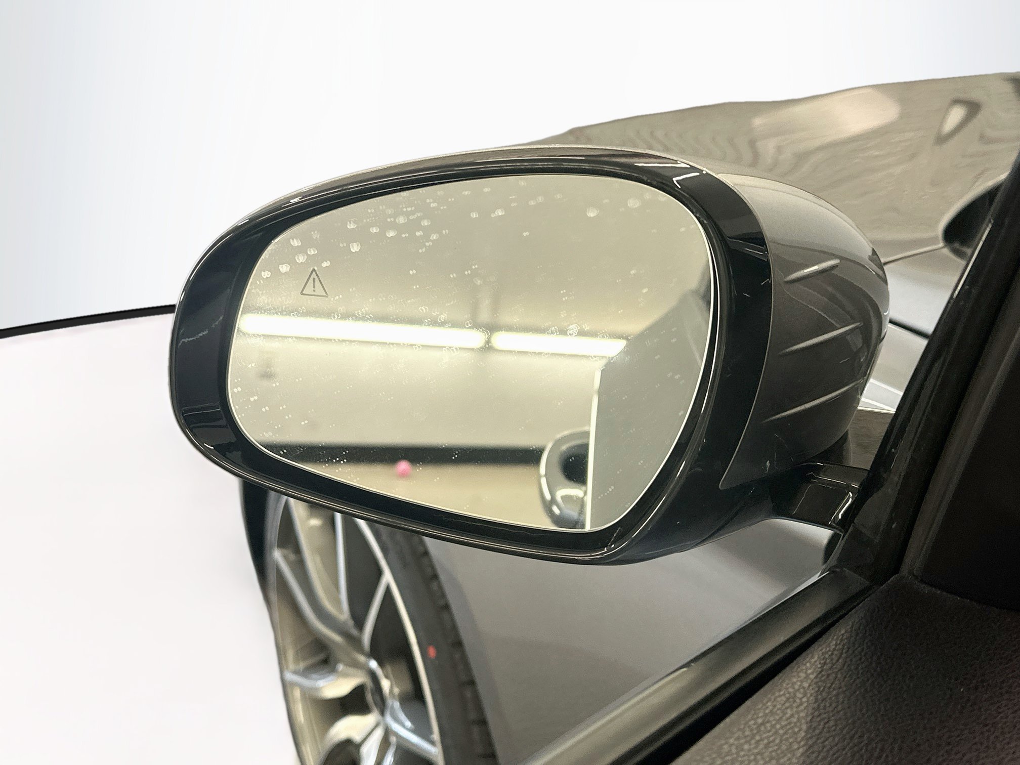 Used 2025 Genesis G70 2.5T AWD/4WD image 16