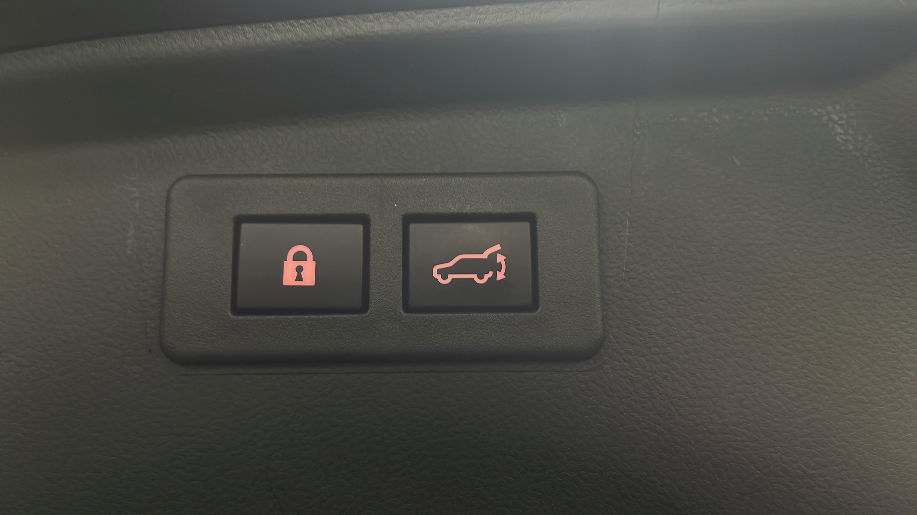 Used 2023 Subaru Outback Touring AWD/4WD image 27