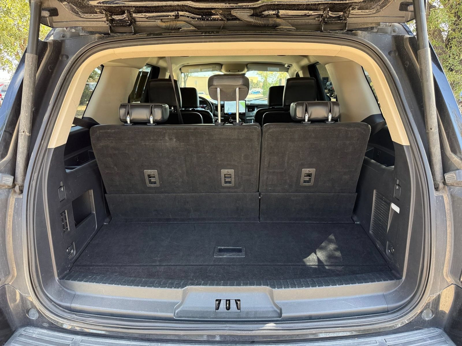 Used 2023 Ford Expedition XLT AWD/4WD image 33