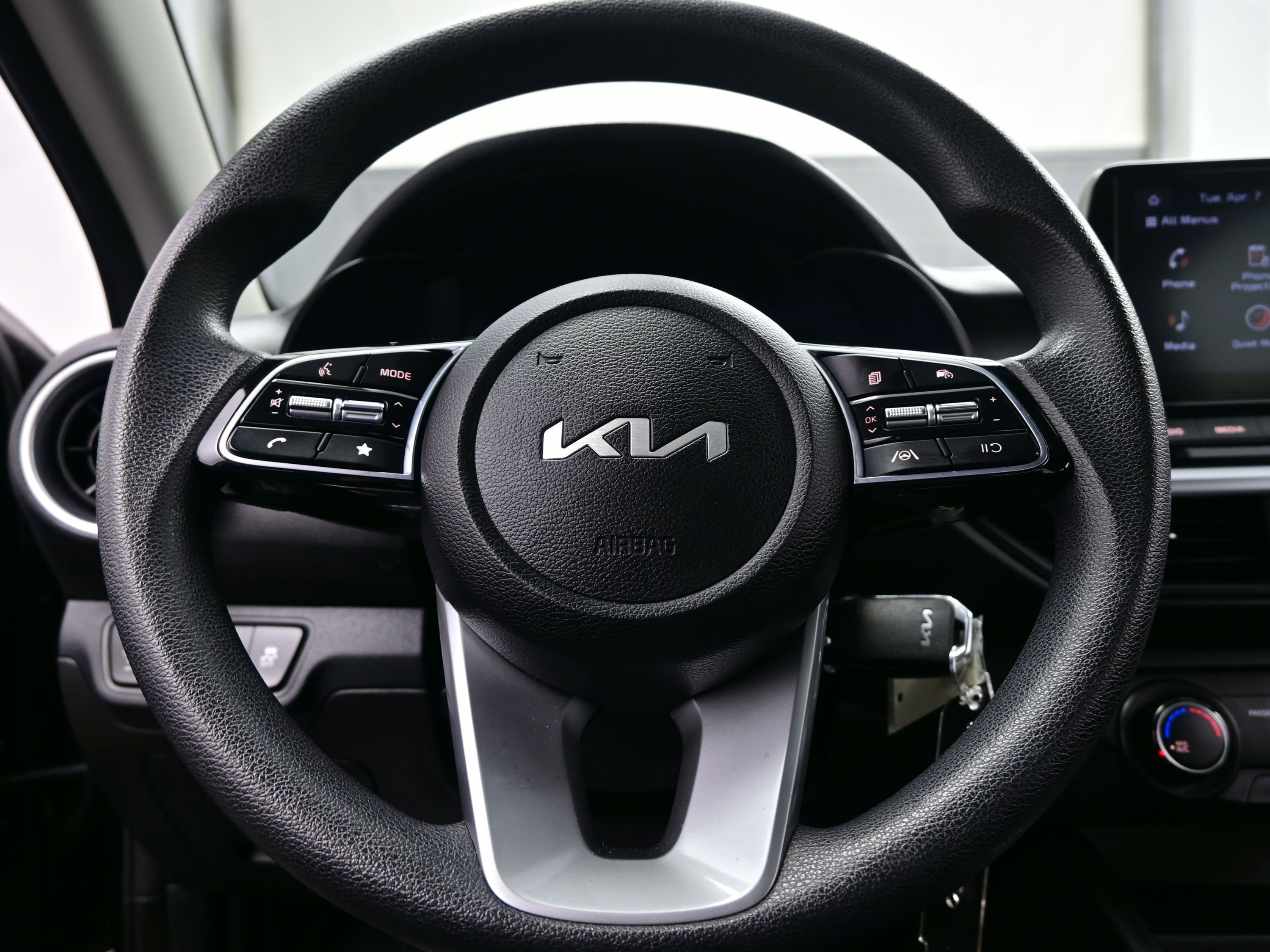 Used 2023 Kia Forte LXS w/ LXS Technology Package FWD image 21
