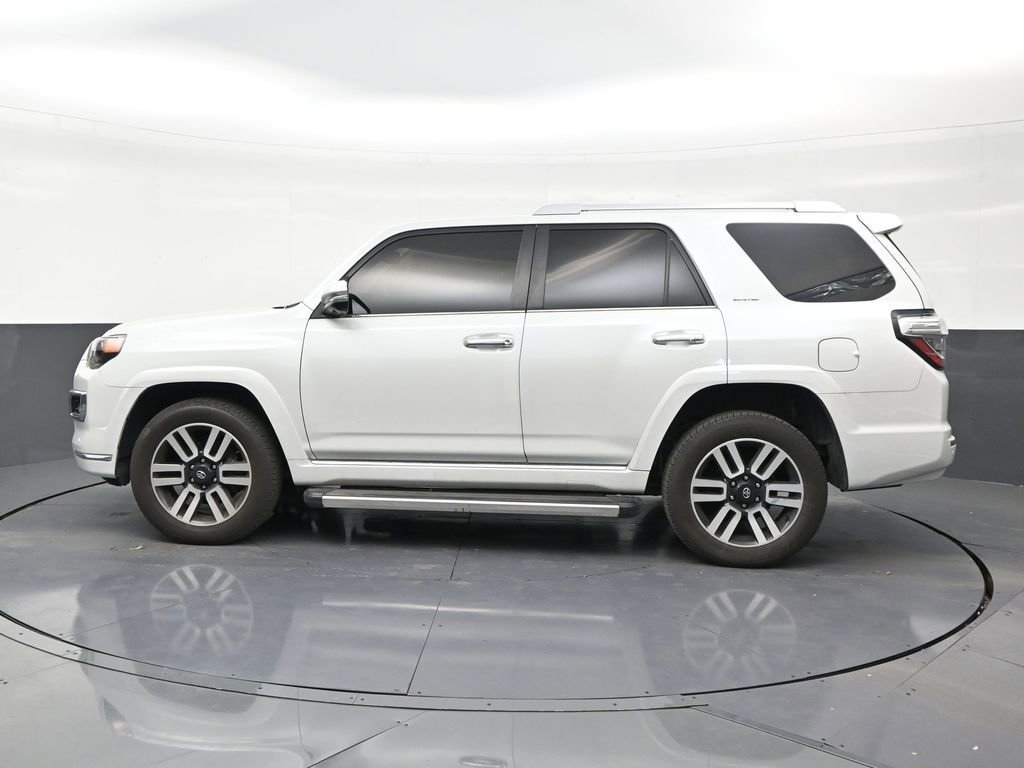 Used 2024 Toyota 4Runner Limited image 2