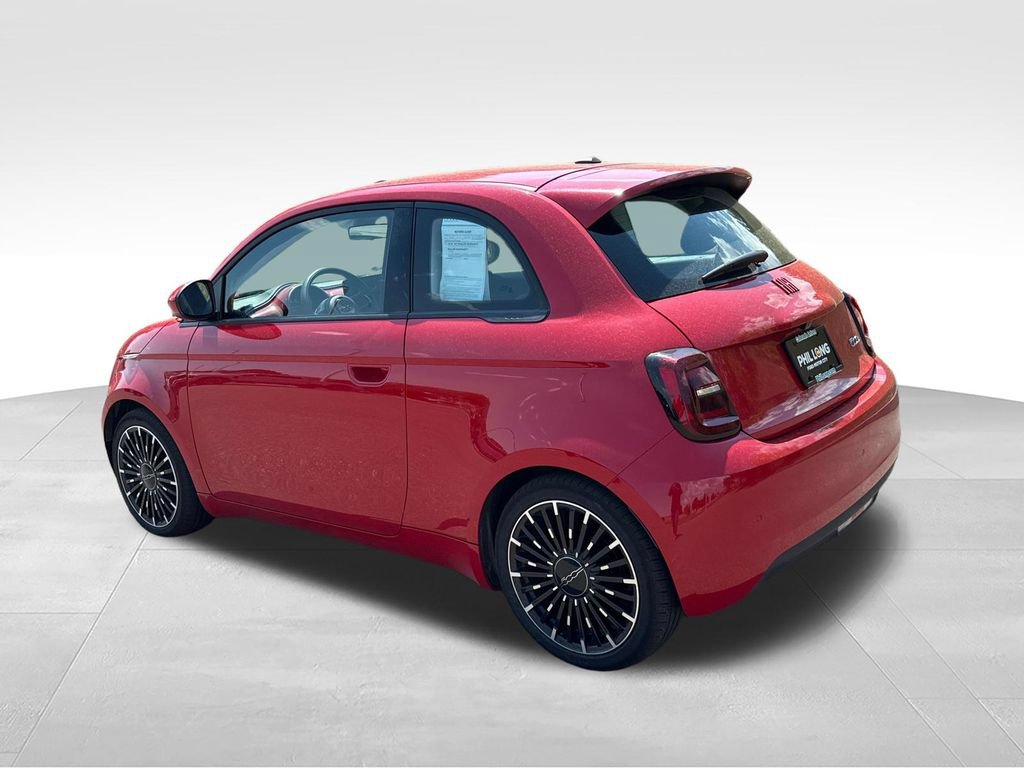 Used 2024 FIAT 500 e (RED) FWD image 6