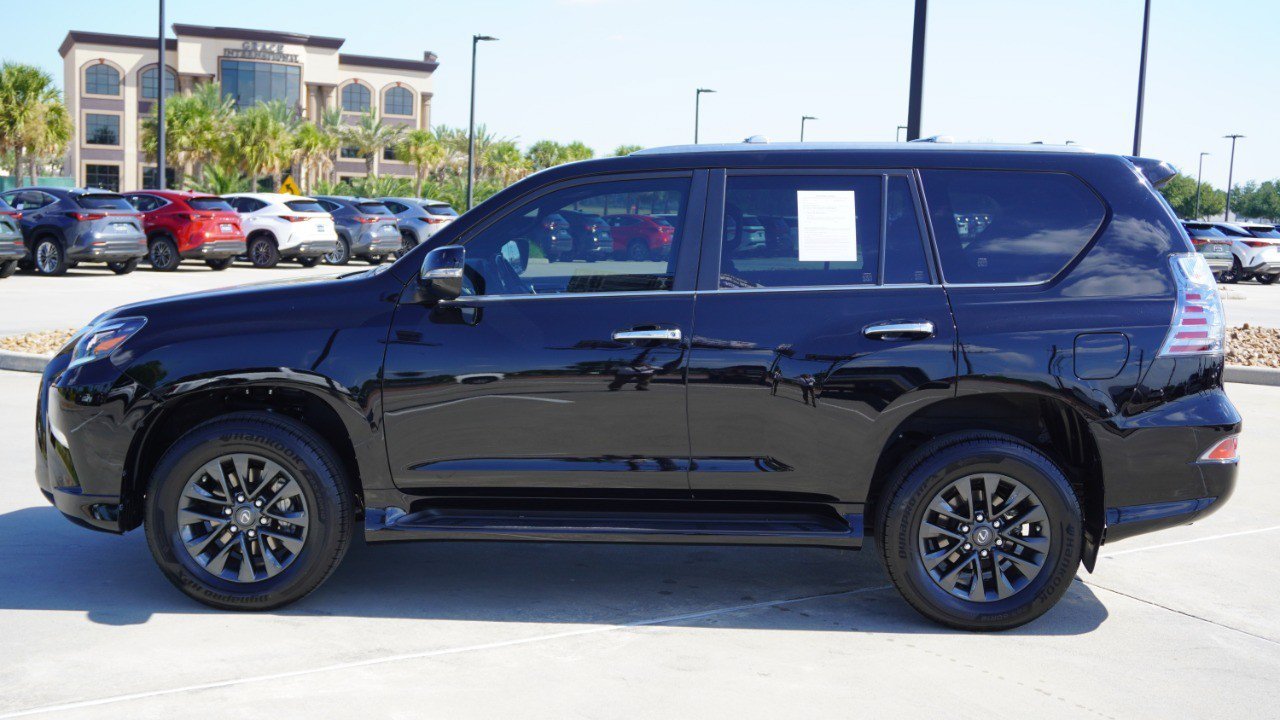 Certified 2023 Lexus GX 460 Premium w/ Premium Package AWD/4WD image 6