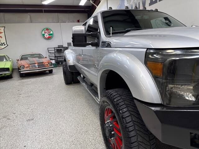 Used 2014 Ford F450 Lariat w/ Lariat Ultimate Package AWD/4WD image 52