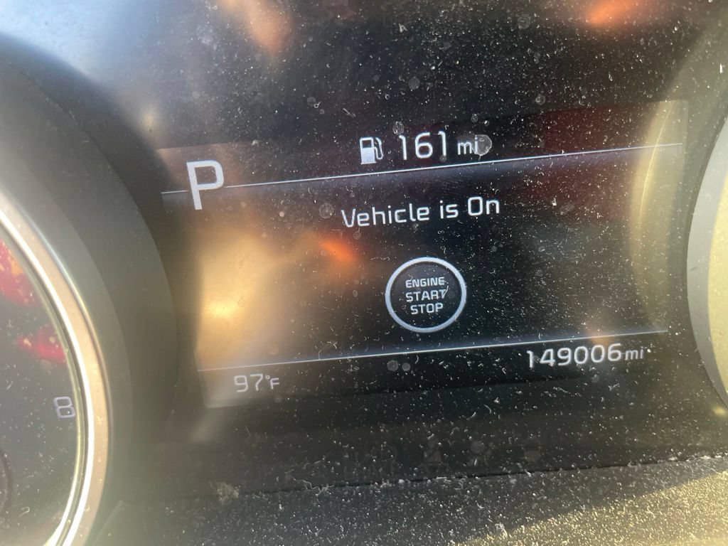 Used 2022 Kia Carnival LX FWD image 13