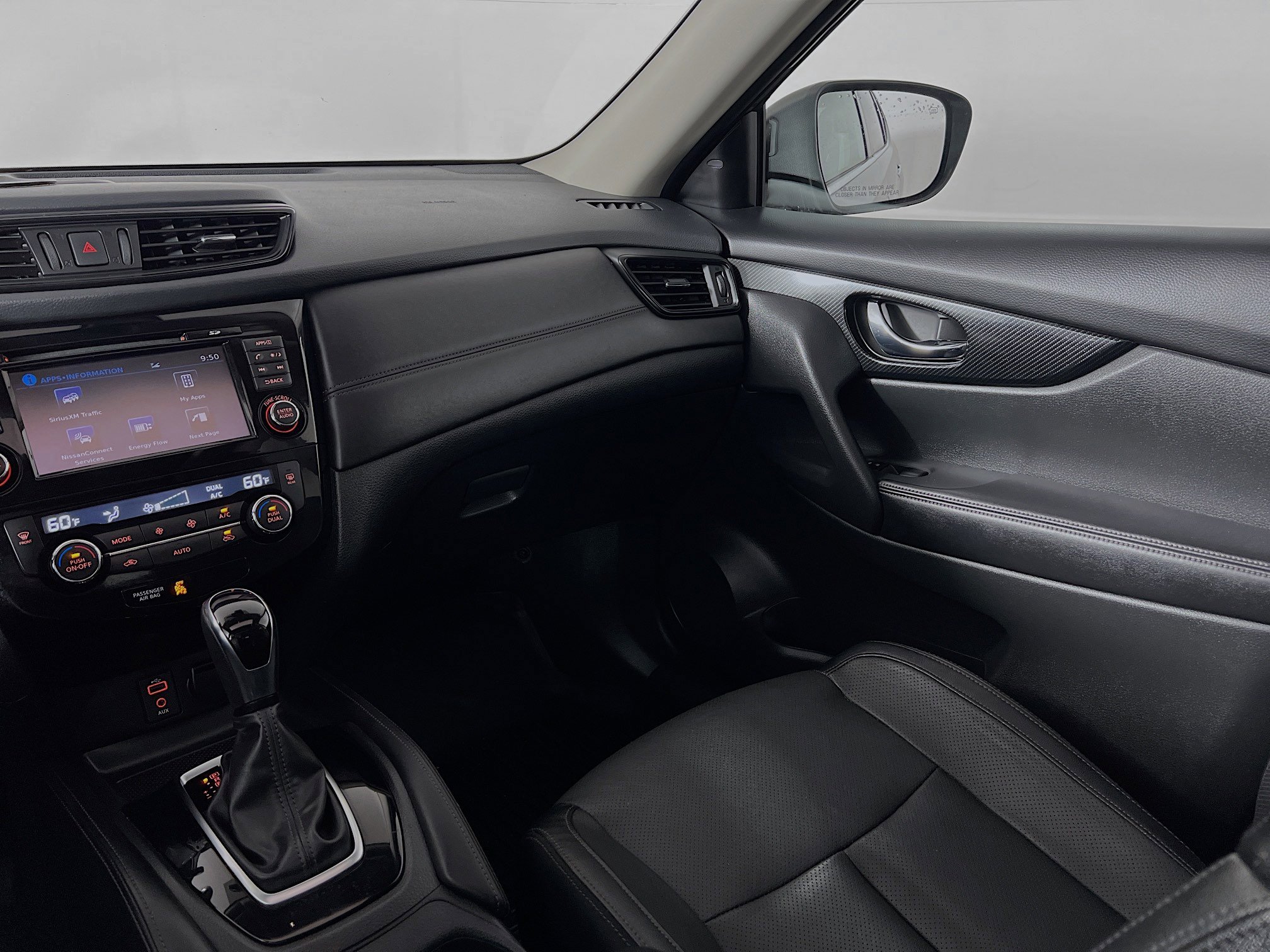 Used 2017 Nissan Rogue SL w/ SL HEV Premium Package image 25