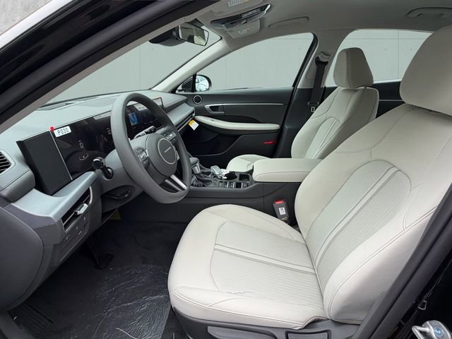 New 2026 Hyundai Sonata SE image 3