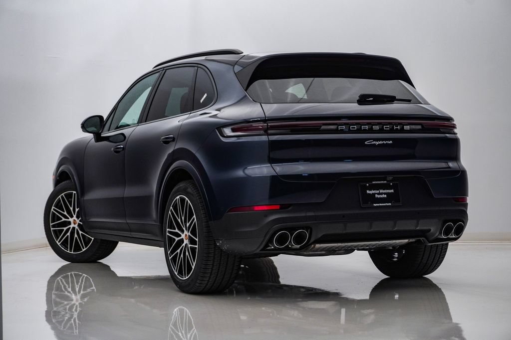 New 2026 Porsche Cayenne AWD/4WD image 3