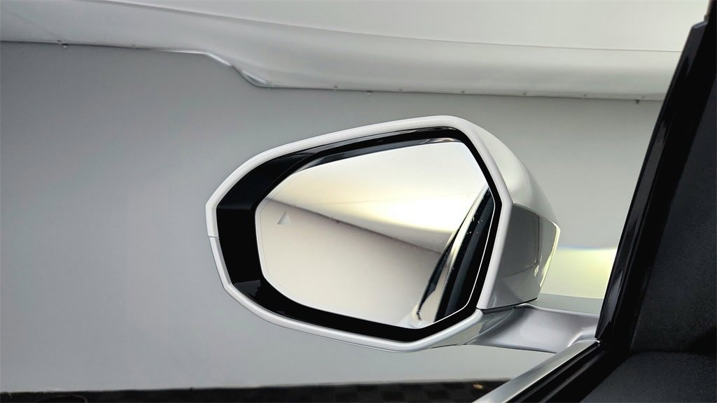 Used 2025 BMW X3 xDrive30i w/ Convenience Package image 36