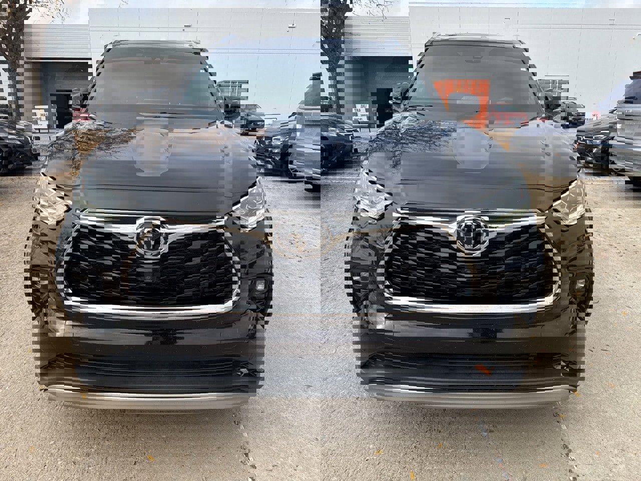 Used 2021 Toyota Highlander Platinum image 5