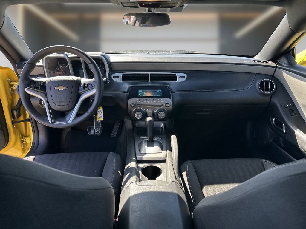 Used 2015 Chevrolet Camaro LS image 9