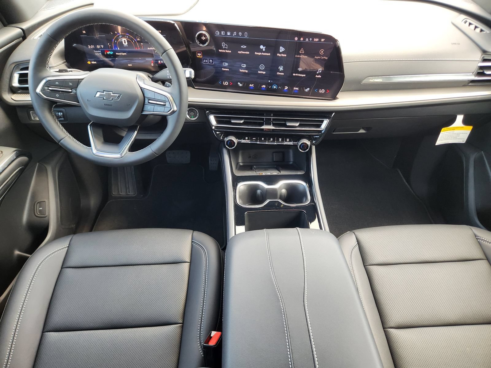 New 2026 Chevrolet Traverse LT w/ Midnight/Sport Edition FWD image 22