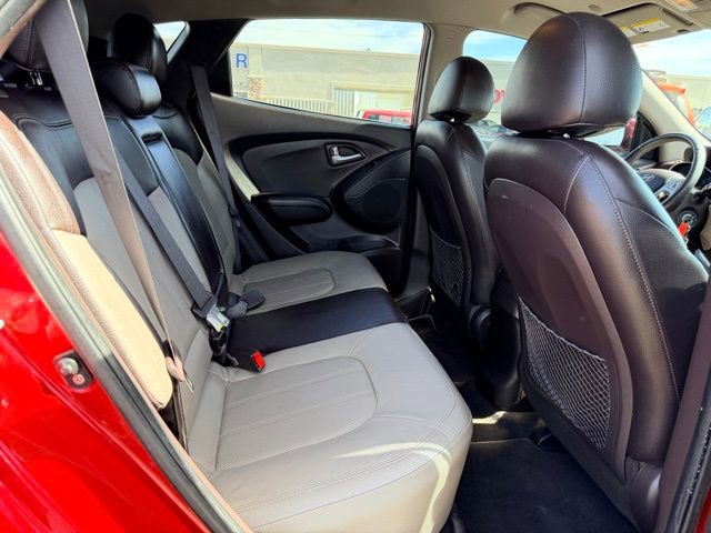 Used 2011 Hyundai Tucson Limited image 31