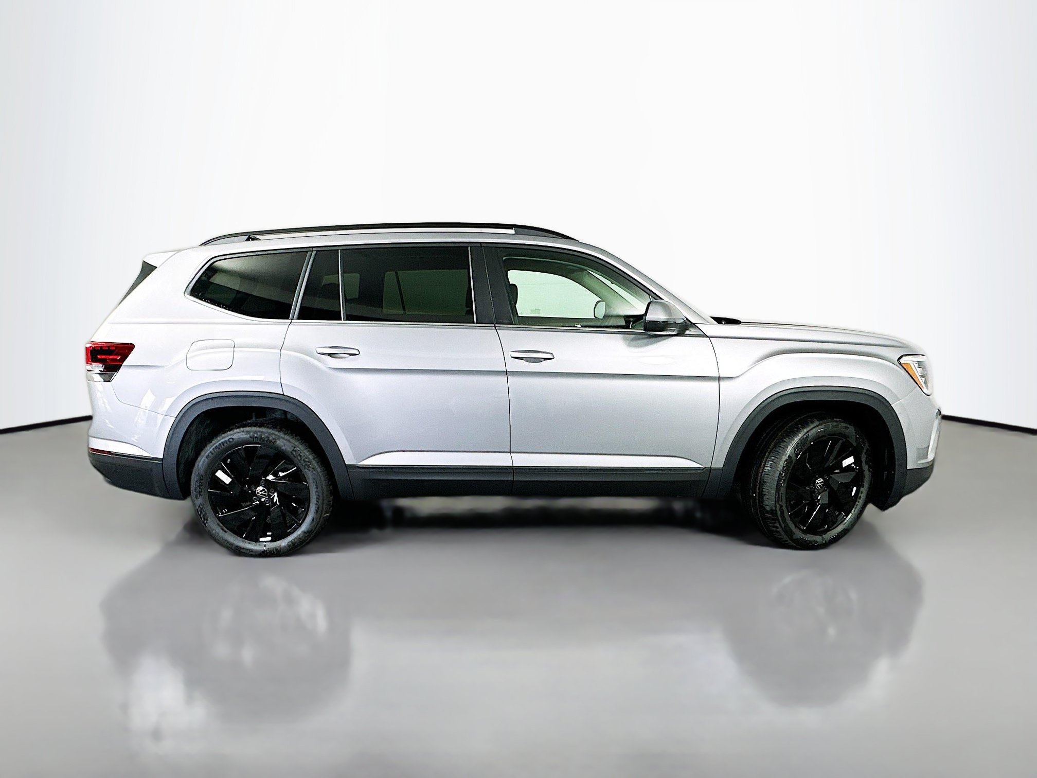 New 2026 Volkswagen Atlas SE AWD/4WD image 11