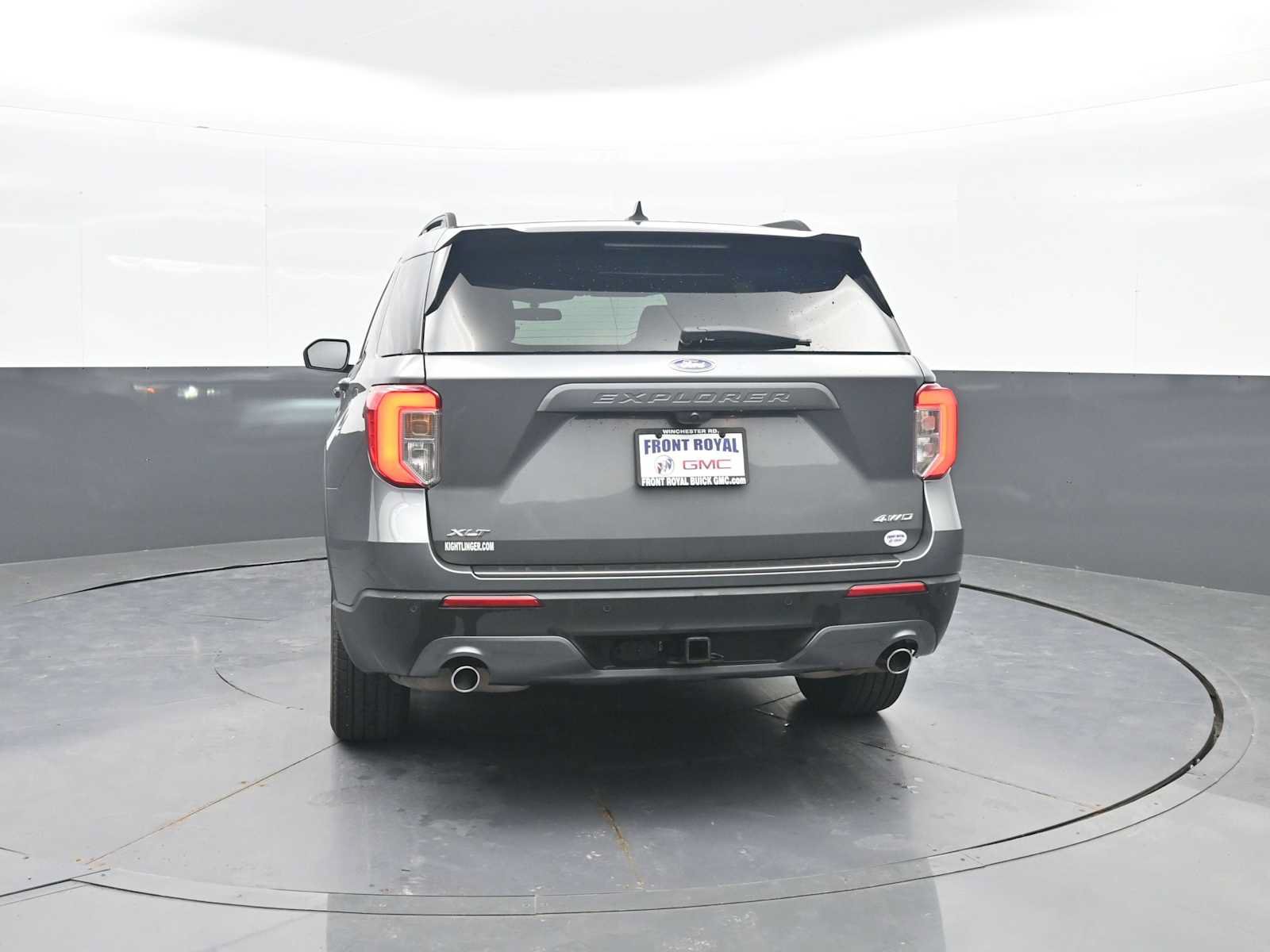 Used 2024 Ford Explorer XLT w/ Equipment Group 202A AWD/4WD image 6