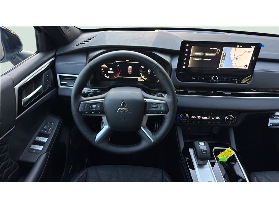 New 2026 Mitsubishi Outlander SEL Black Edition FWD image 16