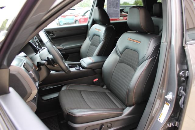 Used 2023 Nissan Pathfinder Rock Creek AWD/4WD image 12