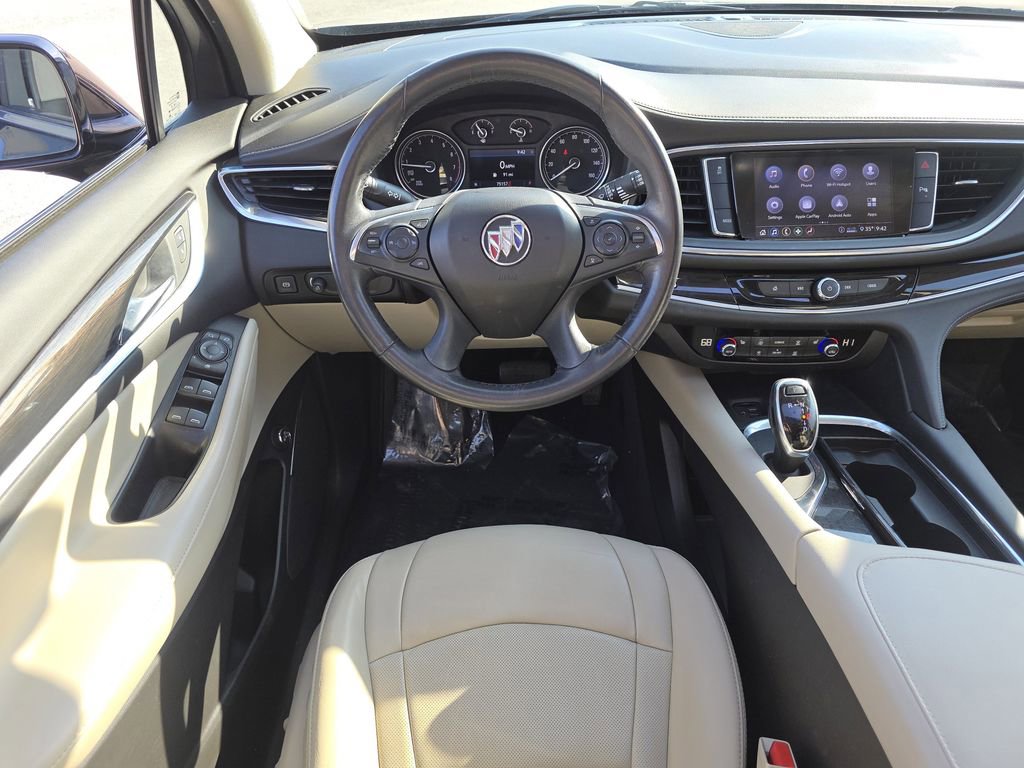 Used 2020 Buick Enclave Essence w/ Sport Touring Edition image 2