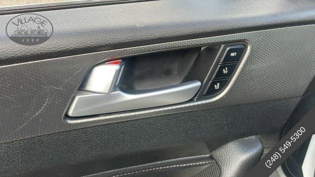 Used 2015 Hyundai Sonata Limited 2.0T image 7